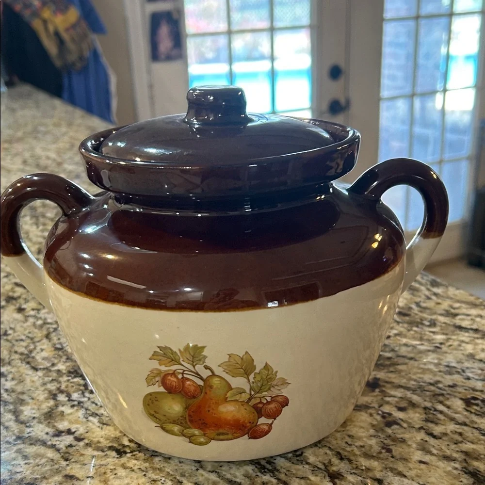 Vintage 1974 # 342 McCoy Pottery Bean Pot Tureen with Fruit Design - Picture 5 of 16